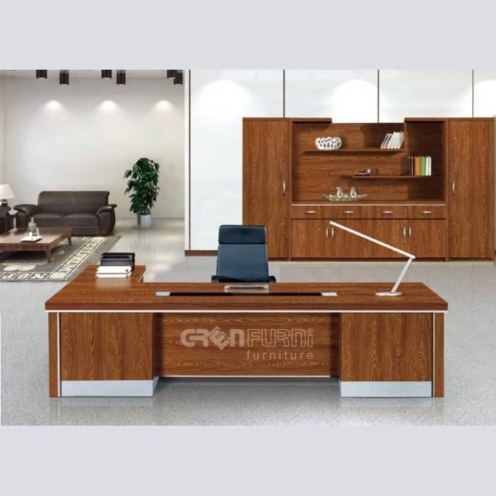 Bàn giám đốc nhập khẩu GR409