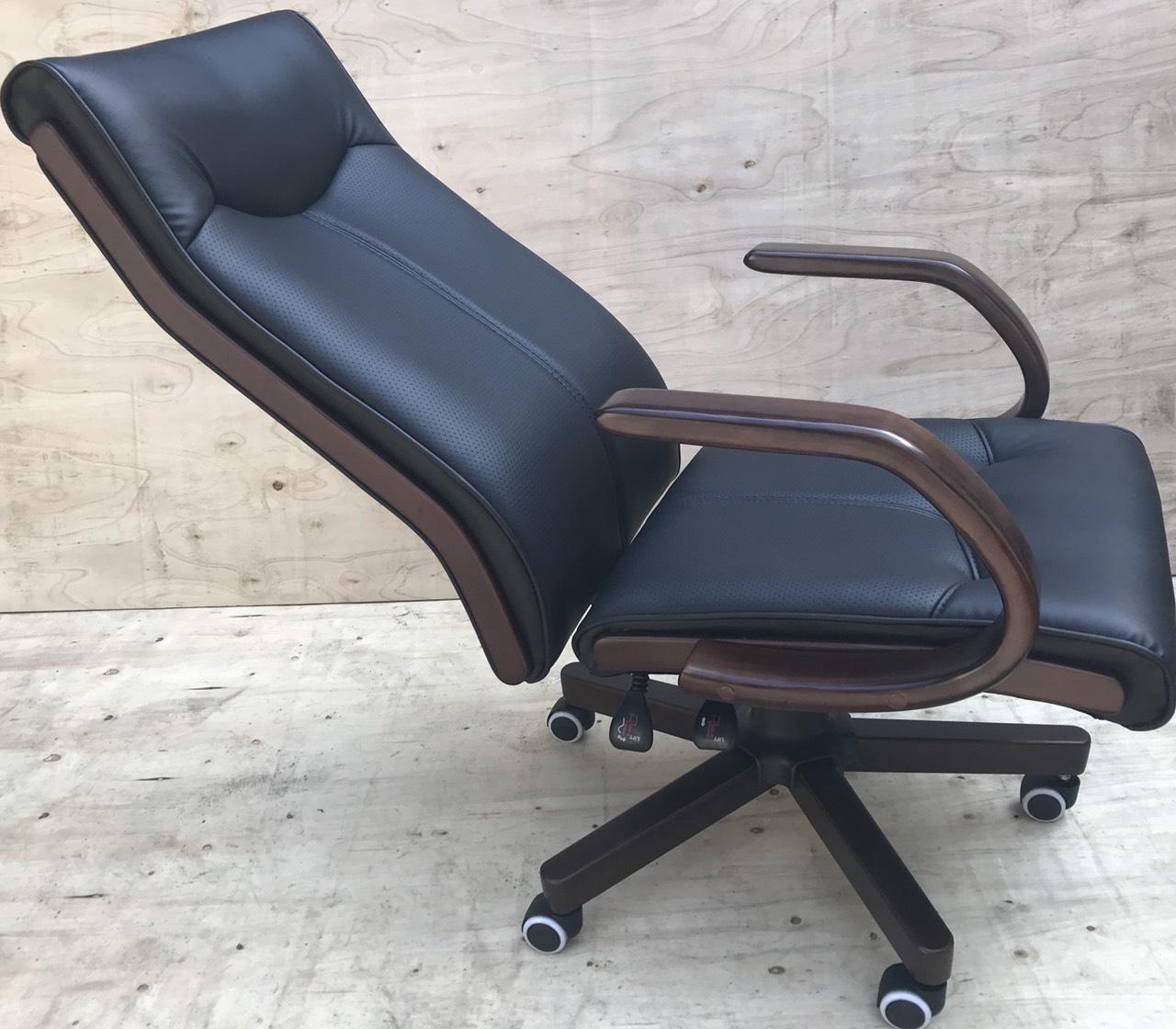 Ghế xoay văn phòng nhập khẩu GR006