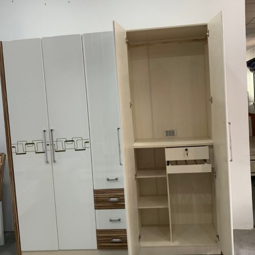 Tủ áo hiện đại nhập khẩu GR603