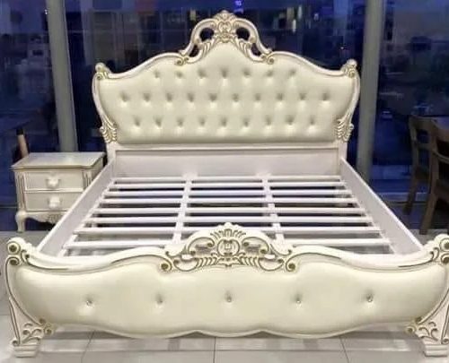 Giường ngủ tân cổ điển GR Tommy