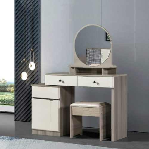 ban trang diem 9501 2 e1733917468317