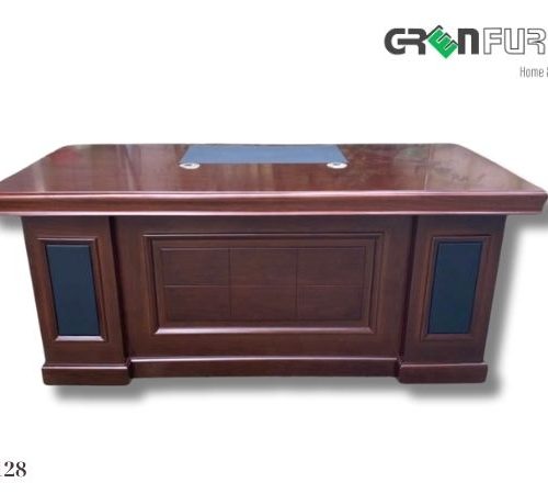 Ban-giam-doc-nhap-khau-